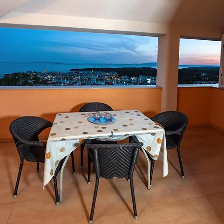 Panoramic View Apartament Palit