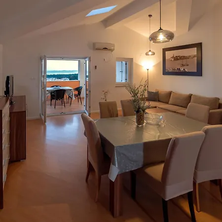 Panoramic View Palit